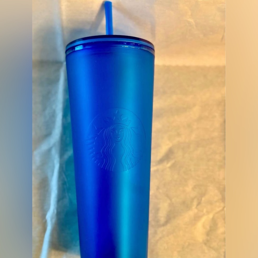 Starbucks Spring 2023 Blueberry Soft Touch Venti Tumbler 24oz Cold Cup Matte